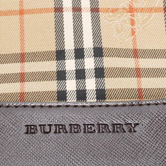 Burberry Rectangular Zip Tote - Picture 8 of 8